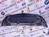 Mercedes w118 cla ön tampon alt yarasa kapak alt muhafaza