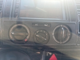 VOLKSWAGEN TRANSPORTER T5 2.5 TDİ KLİMA KONTROL PANELİ