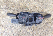 Oto Çıkma Parça / Elektrik / Sinyal Kolu / Renault / Clio / Çıkma Parça 