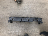 FORD FOCUS ÖN TAMPON BRAKET
