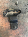 2011VOLKSWAGEN CADDY MOTOR KULAĞI DESTEK DEMİRİ  1K0199588