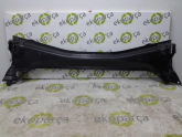 BMW X1 2022 2024 U11 ÖN CAM IZGARASI 51719478753