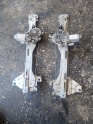 Peugeot 301 sag ve sol arka  kapı  cam krikosu
