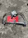 FORD CONNECT SAĞ ÖN CAM KRİKOSU