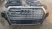 Audi Q7 ön panjur