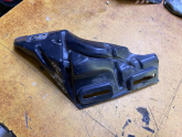 OPEL CORSA F SAĞ ÖN ÇAMURLUK BRAKETİ ÇIKMA 9823212980