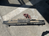 Volkswagen jetta arka tampon demiri orjinal 5c6807311 2011-2019