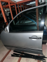MERCEDES W210 SOL ÖN KAPI GRİ RENK DOLU HATASIZ ÇIKMA ORJİNAL