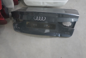 2013/2020 AUDİ A3 SEDAN GRİ BAGAJ KAPAĞI ORJINAL