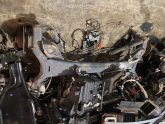 Oto Çıkma Parça / Alt Takım & Direksiyon / Arka Dingil / Renault / Megane / Çıkma Parça 