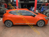 Renault Clio 5 Sağ Marşpiyel Sacı Kesme Mercan Turuncu 764605721R
