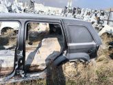 2008 Jeep Cherokee kesme tavan arka