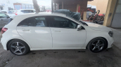 2016 MERCEDES A18 ÇIKMA ORJINAL HATASIZ SAĞ ÖN ARKA KAPI