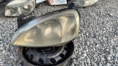 Opel Corsa Ç sol ön far