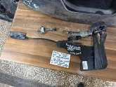 FORD FİESTA SOL ÖN KAPI İÇ AÇMA KOLU 02-08 MODEL ORJİNAL