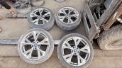 Audi A4 jant lastik takım