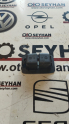 8V0886747 Skoda Octavia Arka koltuk arka isofix kapağı