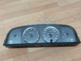 Toyota Corona kilometre saati
