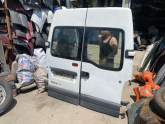 Oto Çıkma Parça / Kaporta & Karoser / Arma & Yazı / Renault / Master / Çıkma Parça 