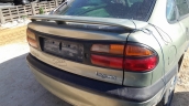 Renault Laguna  1 reflektör