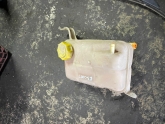 FORD ESCORT YEDEK SU BİDONU