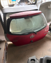 Toyota yarış bagaj kapağı
