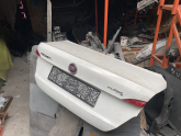 Fiat Egea Hatasız Çıkma Bagaj Kapağı