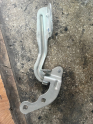 Ford courier sol Kaput menteşesi
