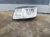 Oto Çıkma Parça / Elektrik / Far / Volkswagen / Bora / Çıkma Parça 