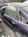 Renault Laguna bir sol ön sol arka kapı