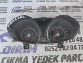 FORD FİESTA 12 KM SAATİ