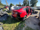 Oto Çıkma Parça / Kaporta & Karoser / Stop Sacı / Tesla / Model Y / Çıkma Parça 