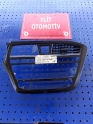 84740-C8050 HYN İ20 ORTA HAVALANDIRMA IZGARASI TEYP ÇERÇEVESİ
