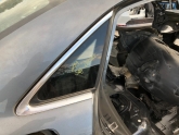 AUDI A3 8V KASA SAĞ ARKA KELEBEK CAM