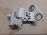 Oto Çıkma Parça / Mekanik / Kapı Menteşesi / Volkswagen / Golf / Çıkma Parça 