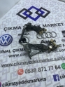 7E0843336A Transporter T5 T6 T7 T8 Sağ Orta Sürgülü Kapı Makarası