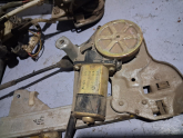 Mazda  626 Sağ  Ön Cam  Motoru