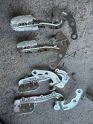 FORD TRANSİT COURİER SAĞ SOL KAPUT MENTEŞESİ ET7616800AB