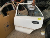 MİTSUBİSHİ CARİSMA SOL ARKA KAPI DÖŞEMESİ 1999 MODEL