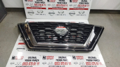 NİSSAN X-TRAİL ÖN PANJUR KROM KAMERA DELİKLİ SIFIR T33 2022-