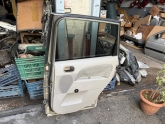 FORD FİESTA SAĞ ARKA KAPI FİTİLİ 2002-2008 MODEL ORJİNAL