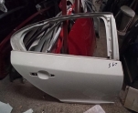 VOLVO S60 SAĞ ARKA KAPI