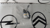OPEL ASTRA J ÖN ÇEKİ KAPAK 13368665