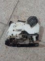5K4839015B 09-13 GOLF5 6 ORJİNAL ÇIKMA SOL ARKA KAPI KİLİDİ
