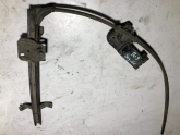 Renault 9-11 Sağ Ön Kapı Cam Krikosu