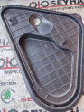 5F4839915B Seat Leon 2015 sol arka kapı iç panel ayırıcı