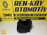 Renault Megane 4 Akü Yeri Sigorta Kapak - Renkay Otomotiv