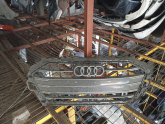 AUDİ A4 2019-2023 ÖN PANJUR ÇIKMA