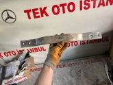 C E 205 213 DÖŞEME ALTI AYAK ALT DESTEK DEMİRİ A2056107001