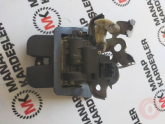 AUDİ A3 BAGAJ KİLİDİ 8K9827505 8R0827505A